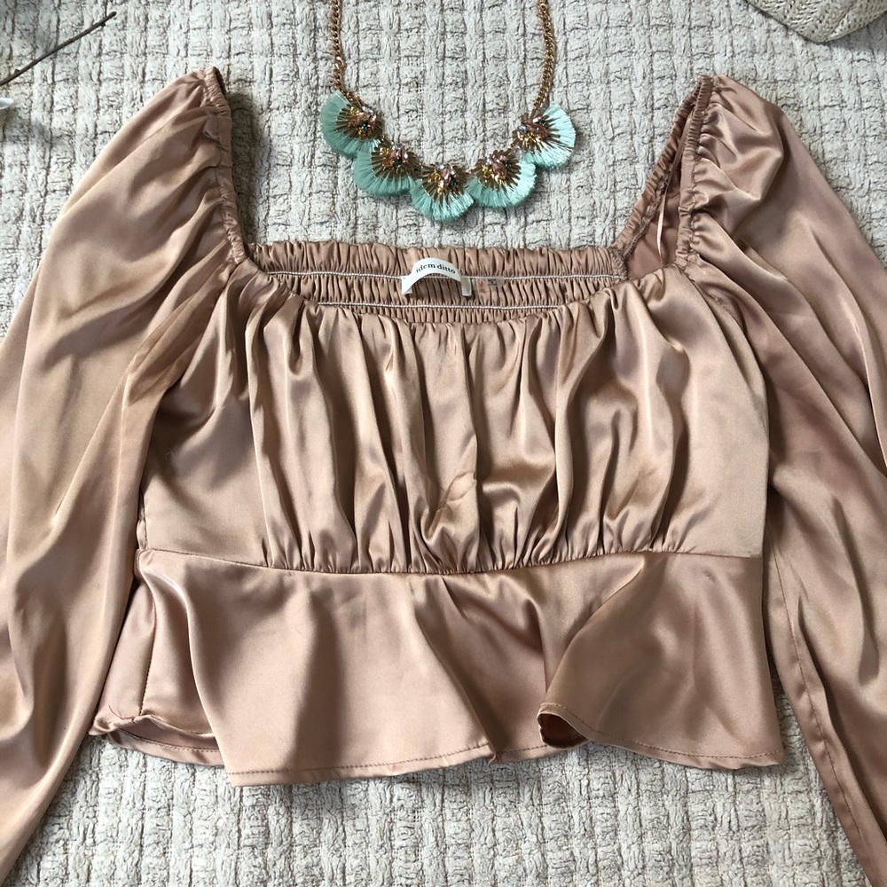 NWT Square neck long sleeve silk shirt - Picture 6 of 10